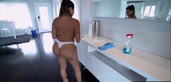  Fat booty and huge tits brunette latina MILF Julianna Vega